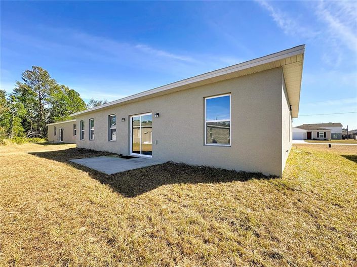 Image No.18-4 Bed House for sale