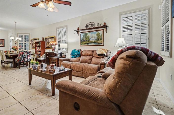 Image No.4-2 Bed House for sale