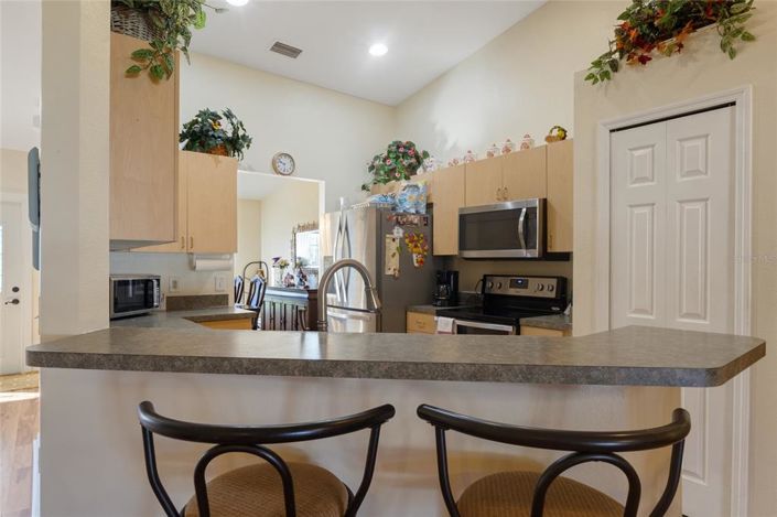 Image No.11-3 Bed House for sale