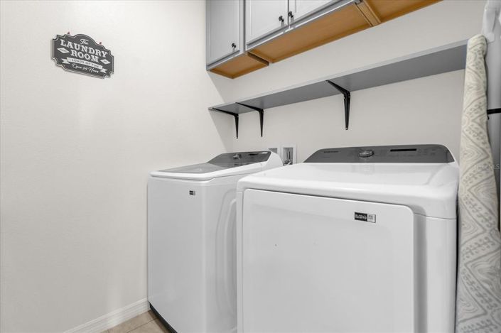 Image No.24-4 Bed House for sale