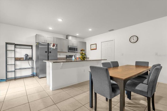 Image No.5-4 Bed House for sale