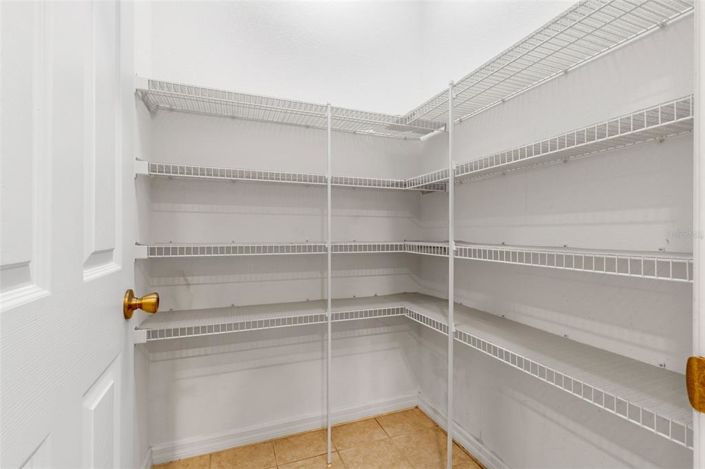 Image No.11-4 Bed House for sale
