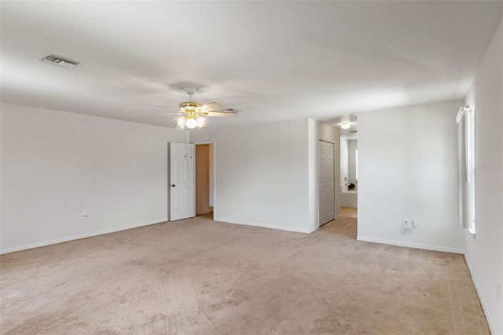 Image No.17-4 Bed House for sale