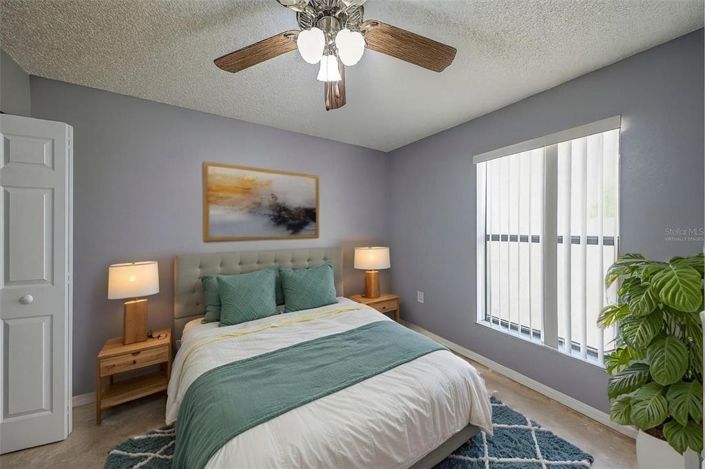 Image No.17-3 Bed House for sale