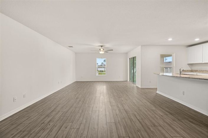 Image No.9-Maison de 5 chambres à vendre à Saint John