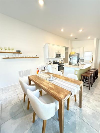 Image No.9-3 Bed House for sale