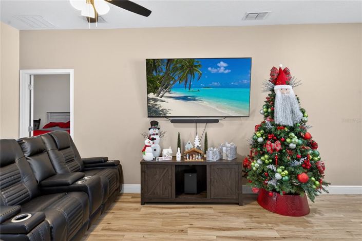 Image No.14-4 Bed House for sale