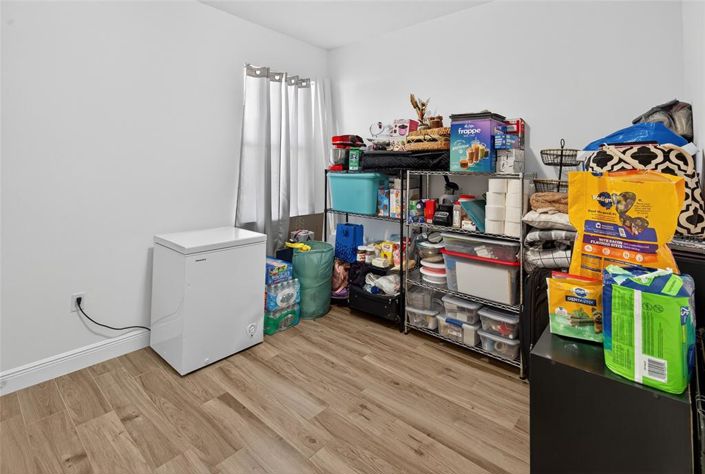 Image No.23-4 Bed House for sale