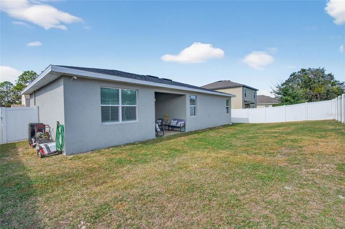 Image No.8-4 Bed House for sale