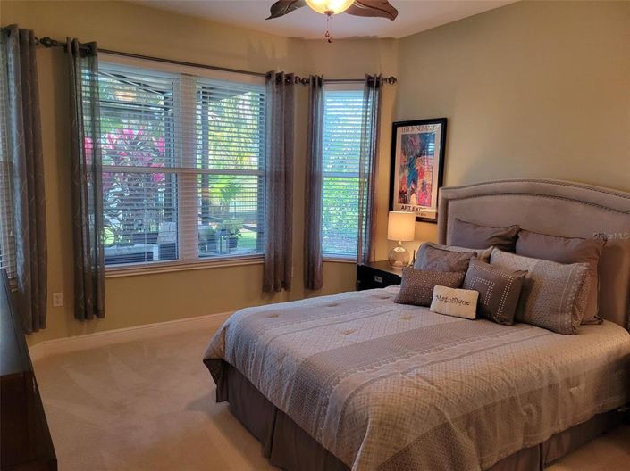 Image No.18-3 Bed House for sale