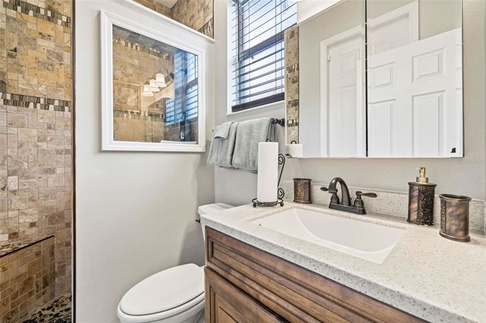 Image No.16-5 Bed House for sale