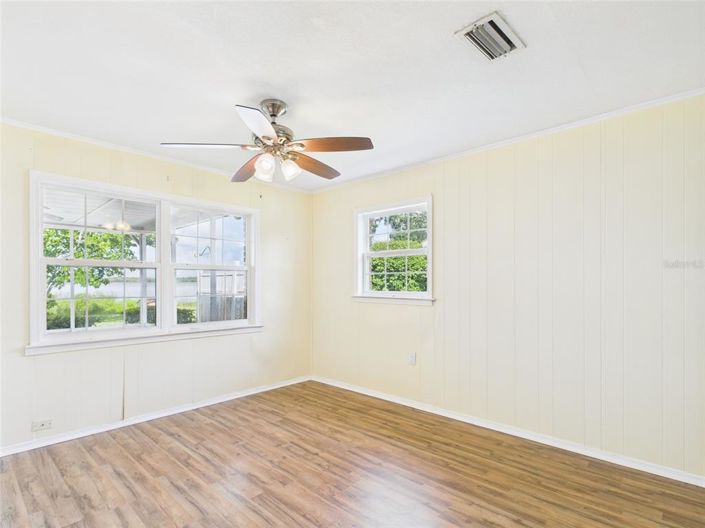 Image No.6-3 Bed House for sale