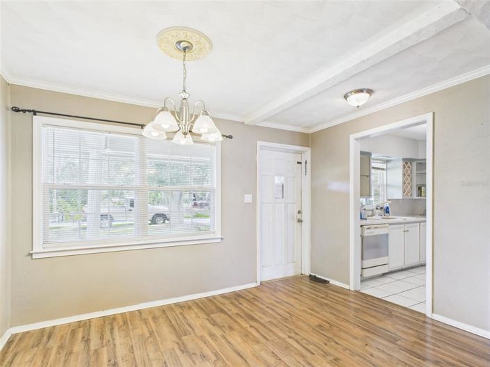 Image No.9-3 Bed House for sale