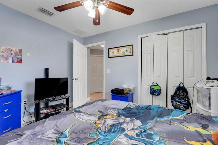 Image No.21-4 Bed House for sale