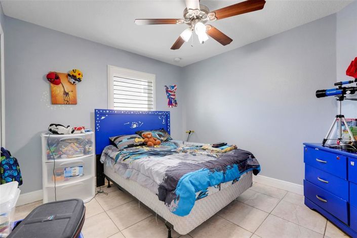 Image No.22-4 Bed House for sale