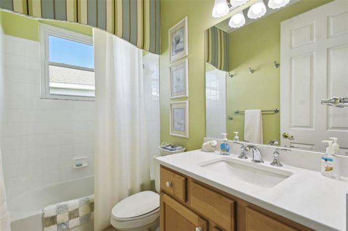 Image No.35-2 Bed House for sale