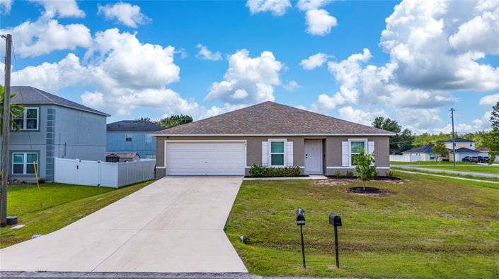 Image No.2-4 Bed House for sale