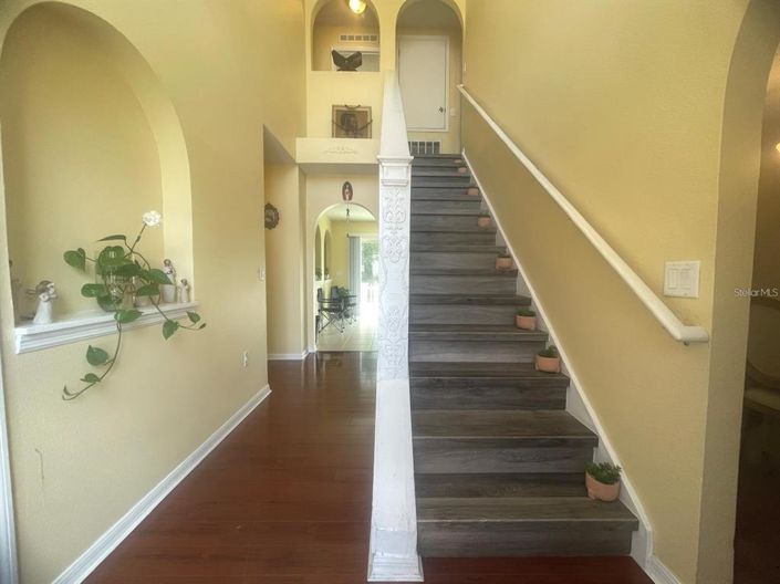 Image No.12-4 Bed House for sale