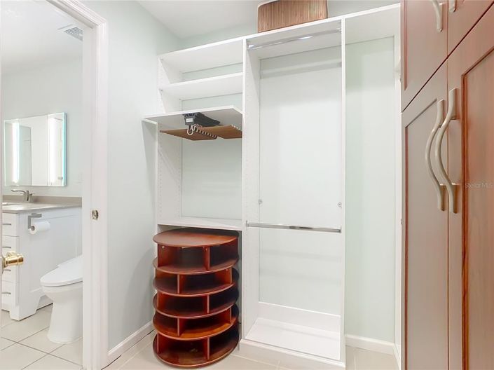 Image No.25-2 Bed House for sale