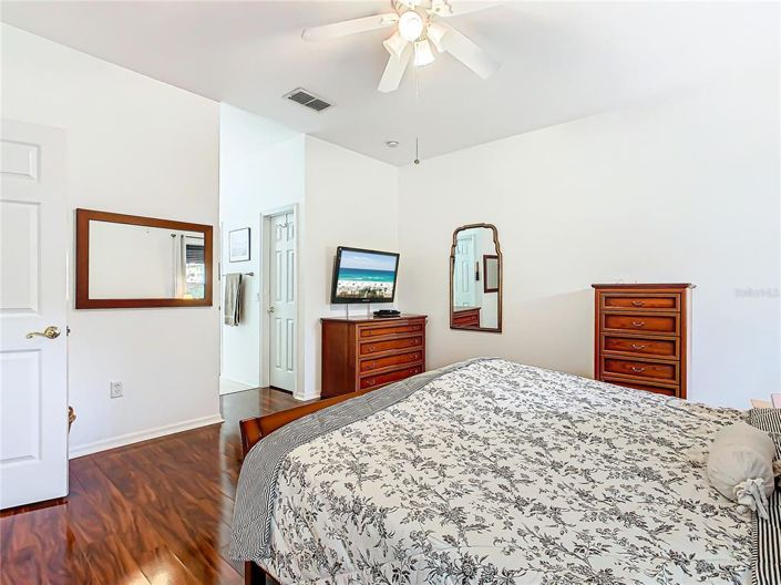 Image No.24-3 Bed House for sale