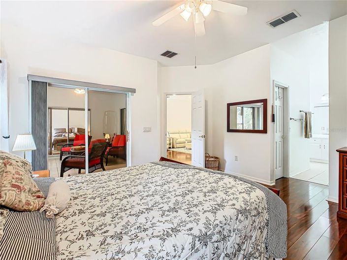 Image No.25-3 Bed House for sale