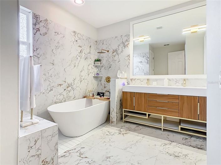 Image No.23-Maison de 4 chambres à vendre à Saint John