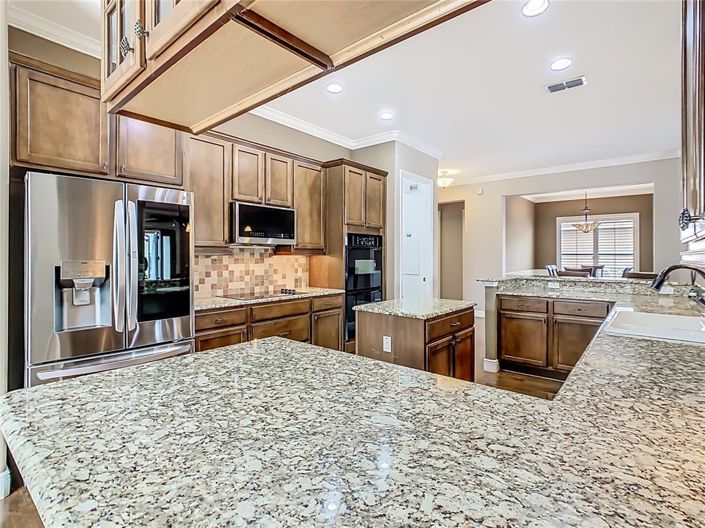 Image No.16-3 Bed House for sale