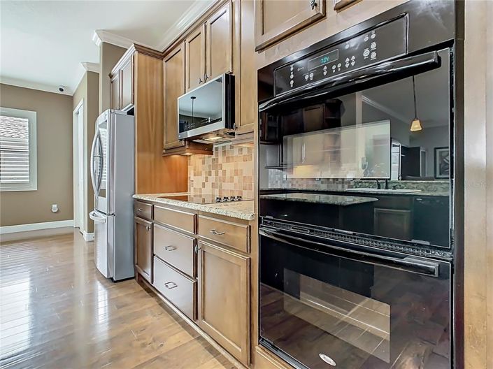 Image No.18-3 Bed House for sale