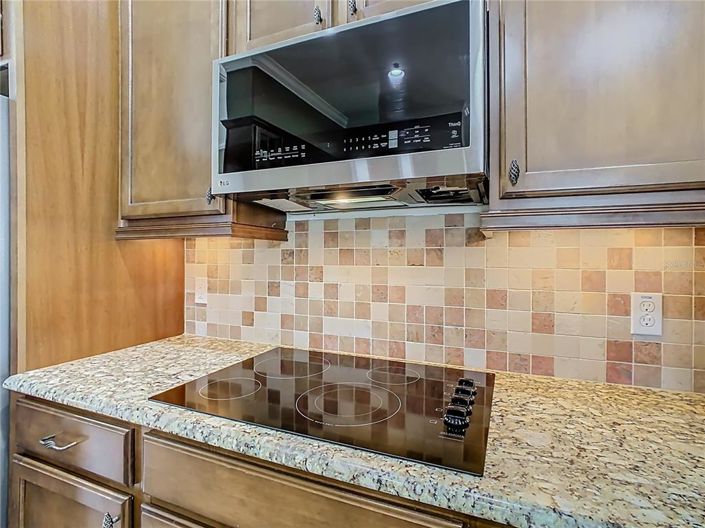 Image No.19-3 Bed House for sale