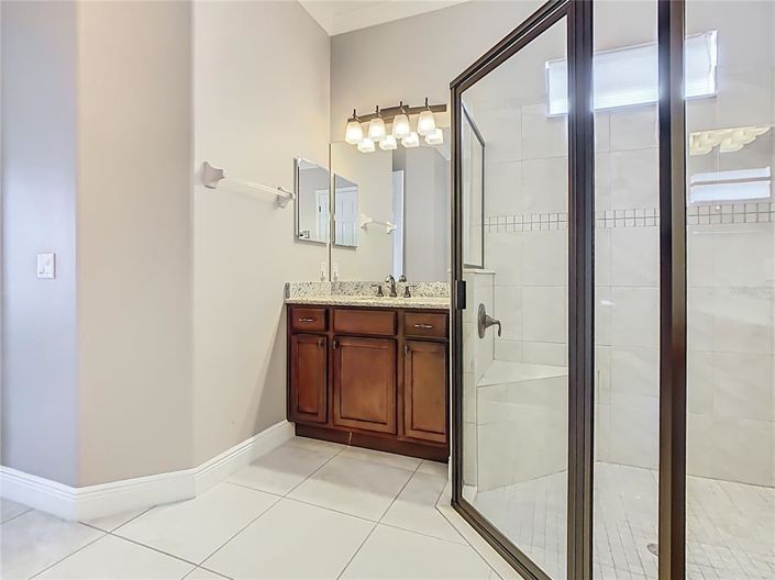 Image No.48-3 Bed House for sale