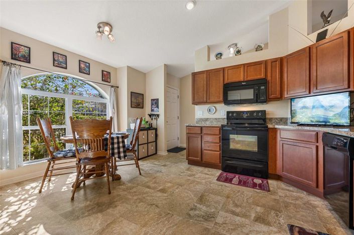 Image No.2-3 Bed House for sale