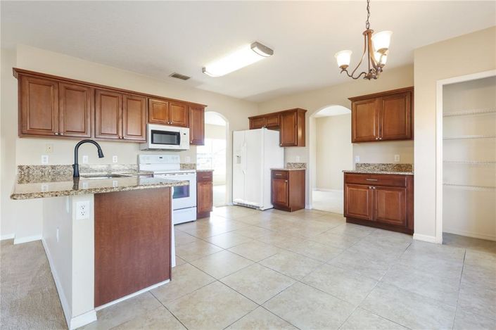 Image No.5-Maison de 4 chambres à vendre à Saint John