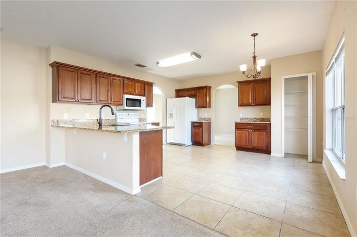 Image No.6-Maison de 4 chambres à vendre à Saint John