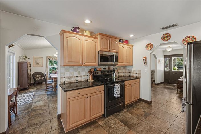 Image No.16-3 Bed House for sale