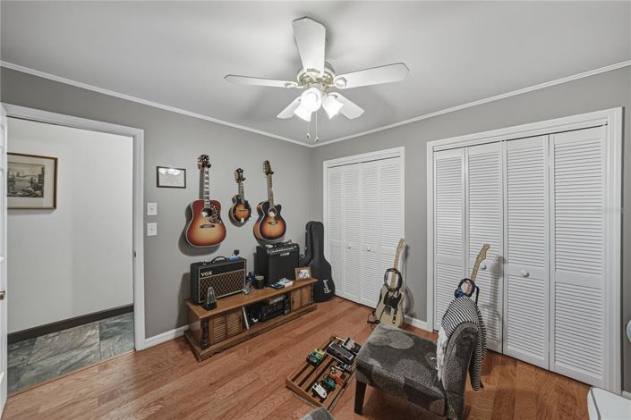 Image No.30-3 Bed House for sale