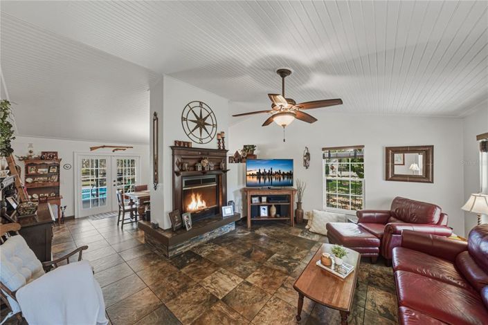 Image No.5-3 Bed House for sale