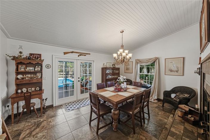 Image No.9-3 Bed House for sale