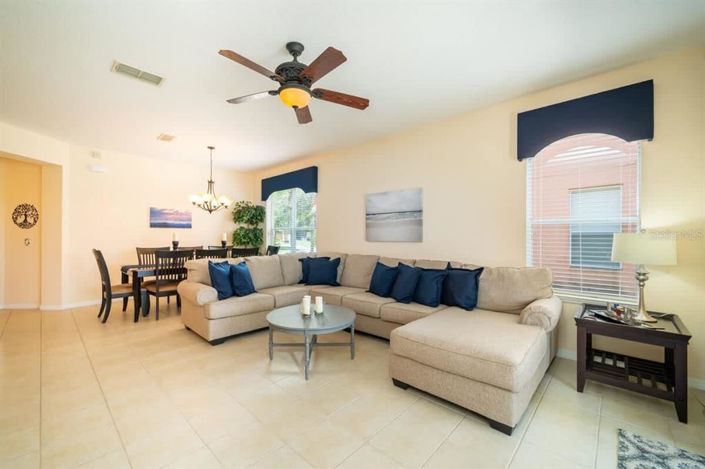 Image No.5-4 Bed House for sale