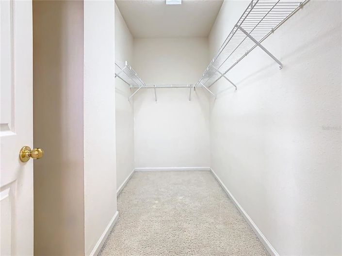 Image No.34-4 Bed House for sale