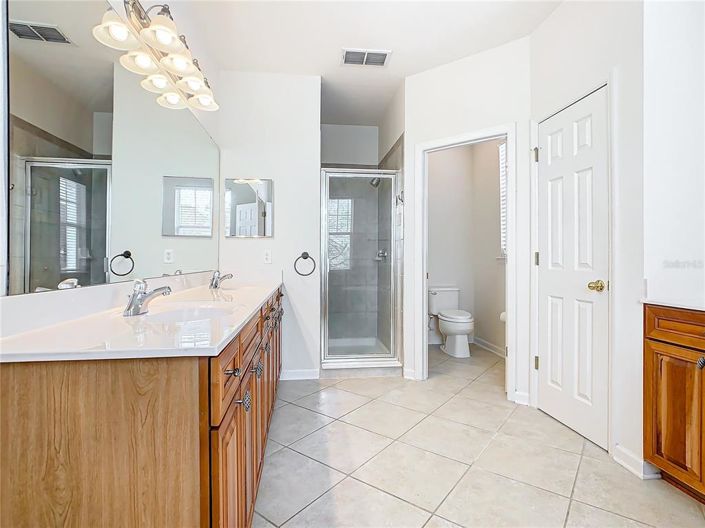 Image No.36-4 Bed House for sale