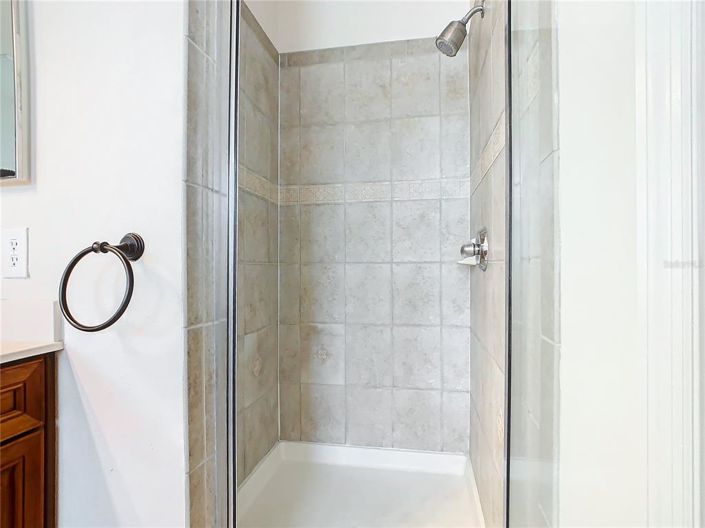 Image No.37-4 Bed House for sale