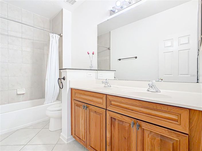 Image No.43-4 Bed House for sale