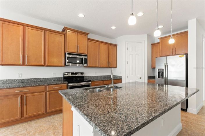 Image No.14-2 Bed House for sale