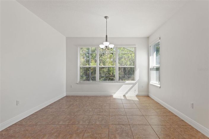 Image No.16-2 Bed House for sale