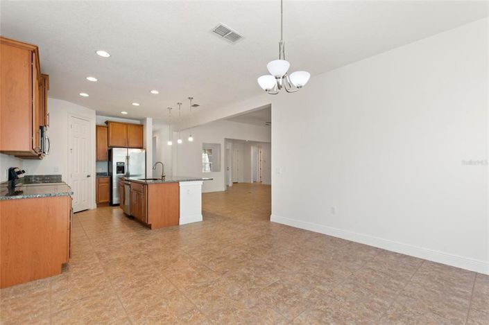 Image No.17-2 Bed House for sale