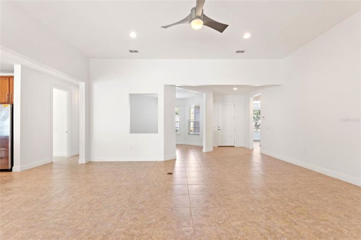 Image No.8-2 Bed House for sale