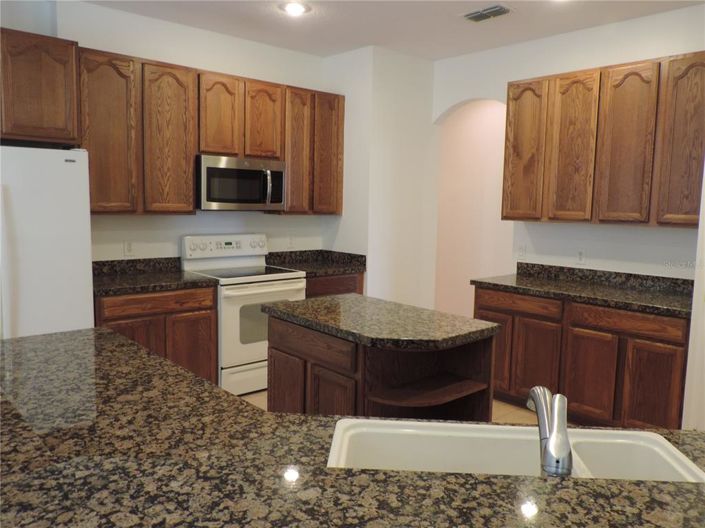 Image No.4-4 Bed House for sale