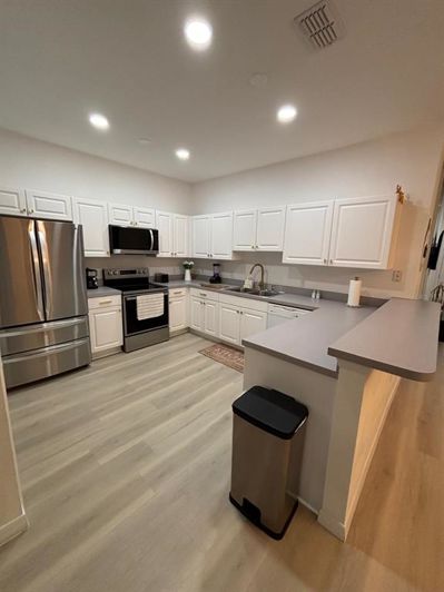 Image No.3-3 Bed Apartment for sale