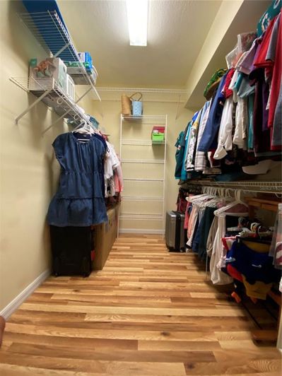 Image No.20-2 Bed House for sale