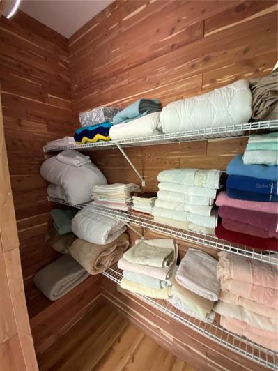 Image No.27-2 Bed House for sale